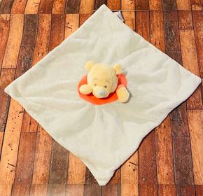 Doudou Winnie l'ourson